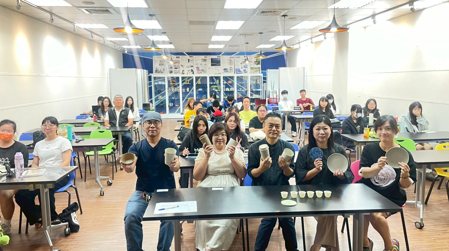 这是一张图片 这是一张图片